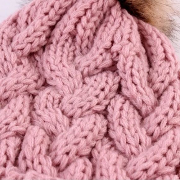 MOM & BABY Grey Crochet Cable Knit Pom Pom Beanie Winter Hat - Picture 8 of 8